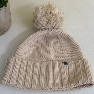 UGG Cozy Cream Knit Pom-Pom Beanie